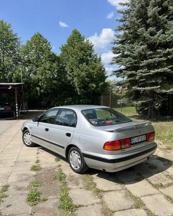 Toyota Carina cena 7800 przebieg: 229627, rok produkcji 1996 z Łódź małe 301